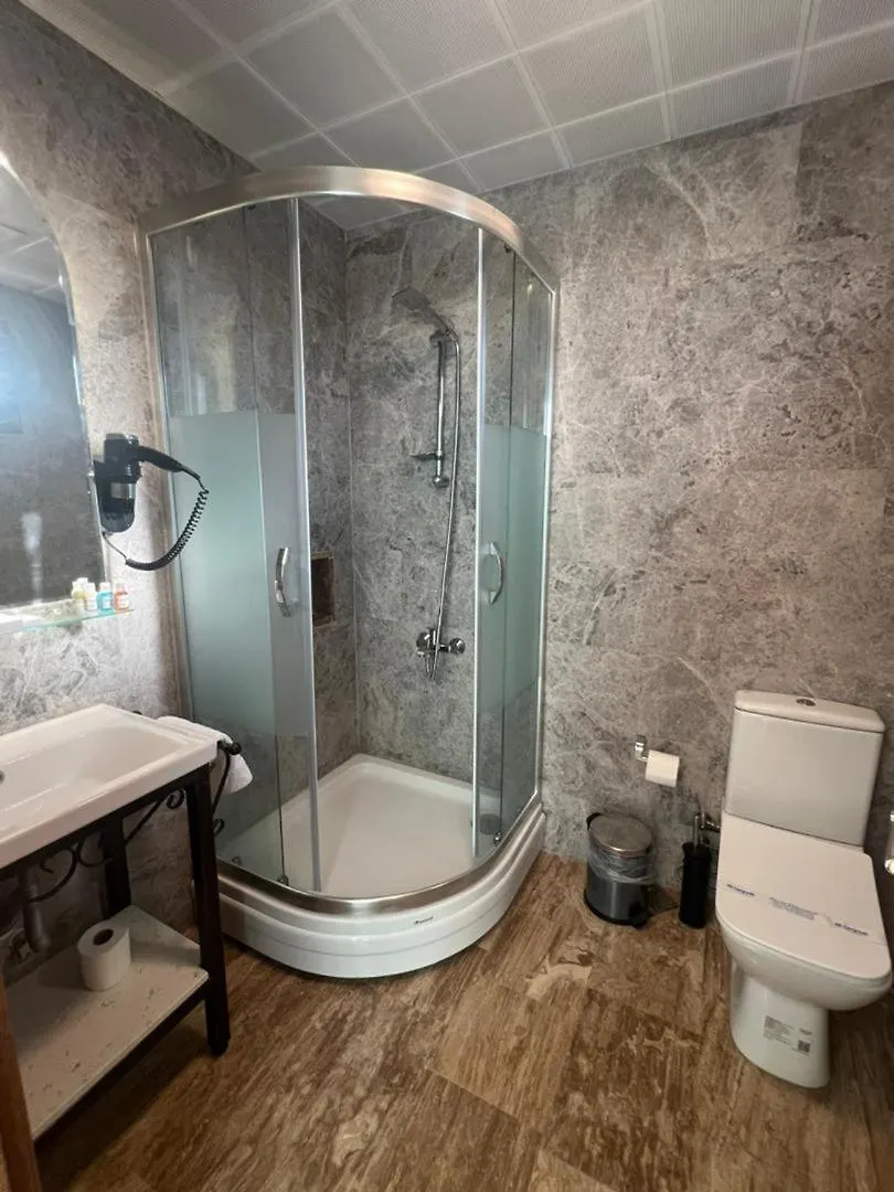 Akvaryum Butik Otel Karaburun